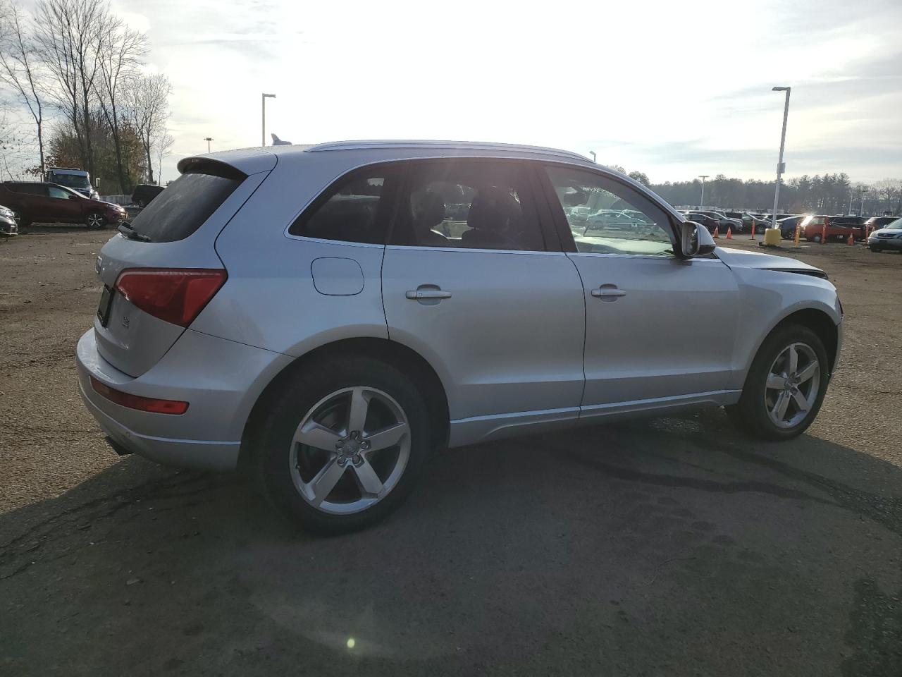 2010 Audi Q5 - Image 3