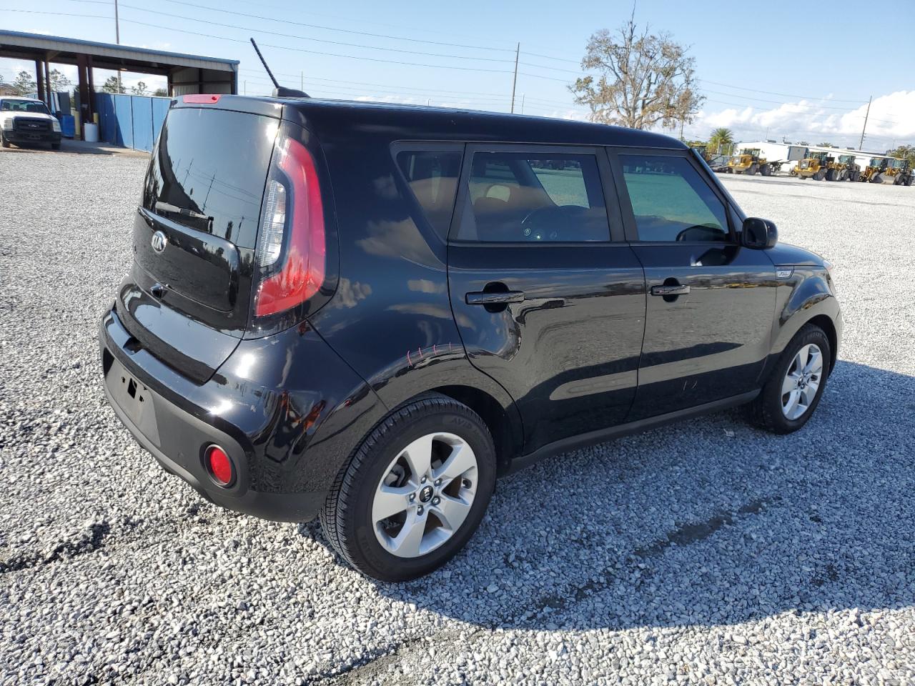 VIN KNDJN2A22K7921616 2019 KIA SOUL no.3