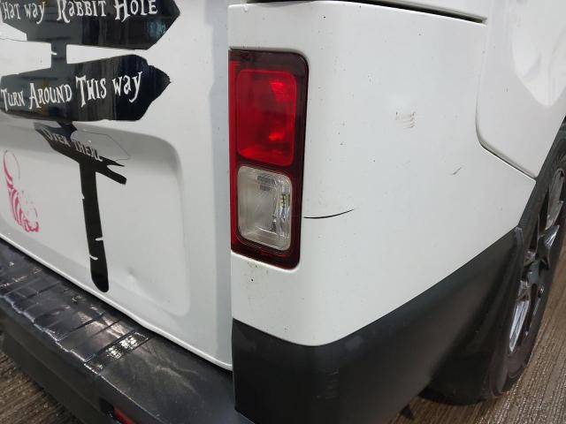 2017 NISSAN NV300 ACEN