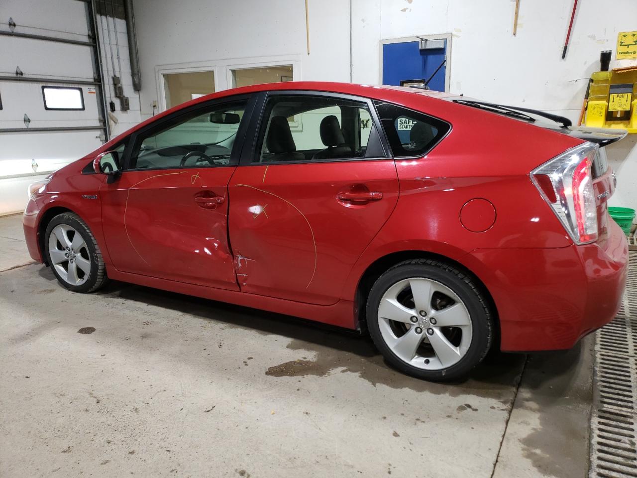 VIN JTDKN3DU1D1621739 2013 TOYOTA PRIUS no.2