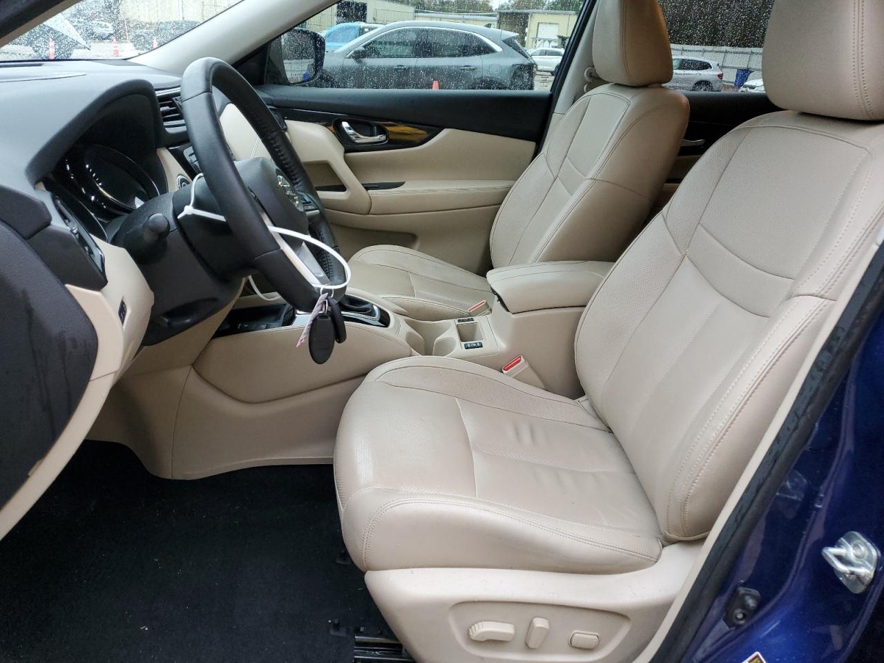 2019 Nissan Rogue - Image 7