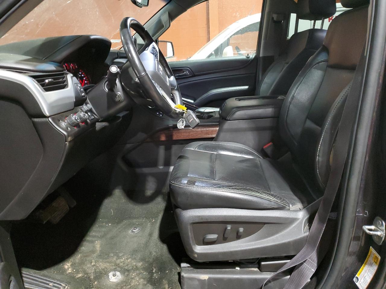 2016 GMC Yukon Xl K1500 Slt VIN: 1GKS2GKCXGR341063 Lot: 85414184