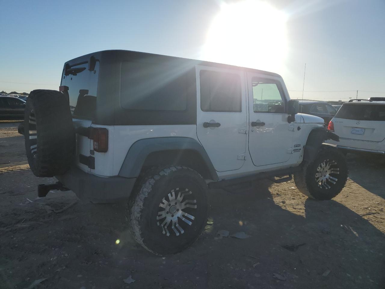 VIN 1C4HJWDG5DL553662 2013 JEEP WRANGLER no.3