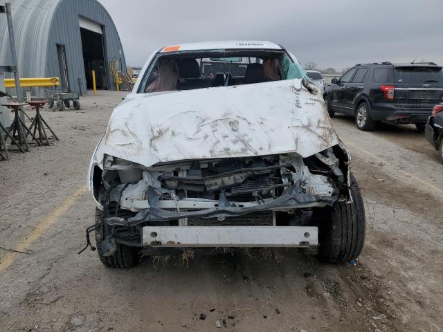 Пикапы TOYOTA TACOMA 2015 Белый