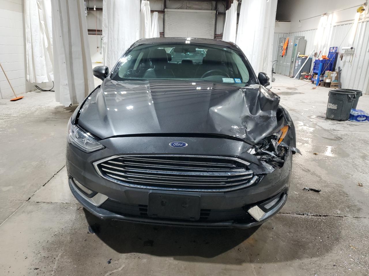 VIN 3FA6P0LU5JR197050 2018 FORD FUSION no.5