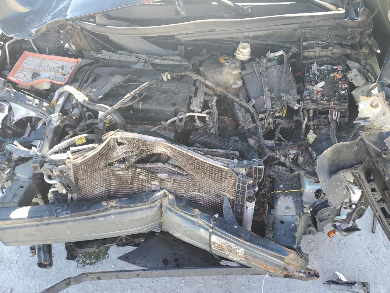 2013 Chevrolet Sonic - Image 11