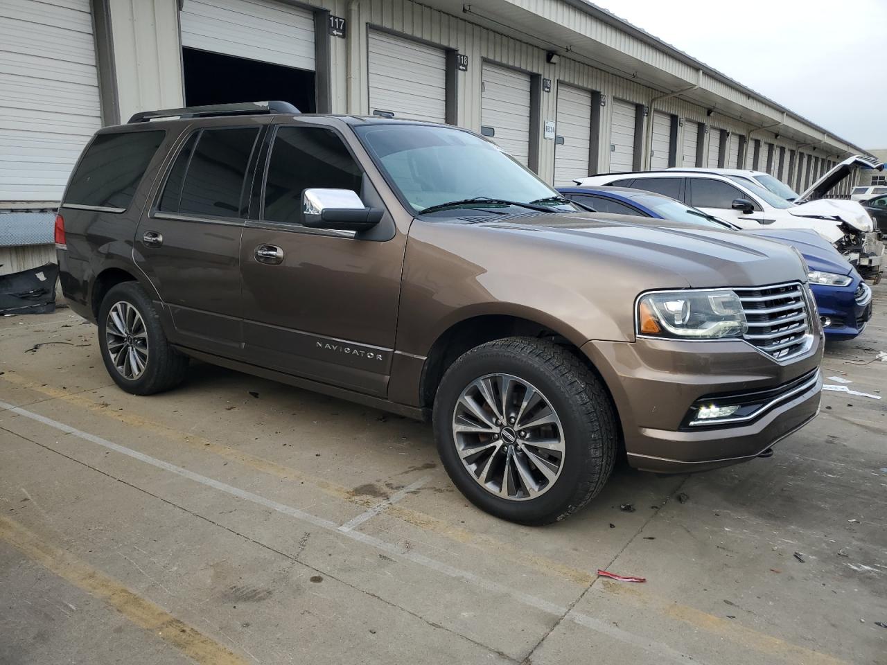 VIN 5LMJJ2JT3FEJ12138 2015 LINCOLN NAVIGATOR no.4