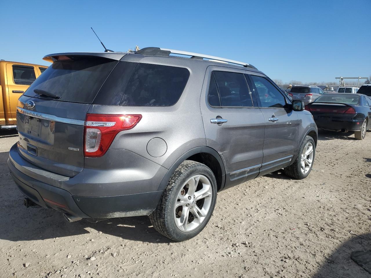 VIN 1FM5K8F81DGB06719 2013 FORD EXPLORER no.3