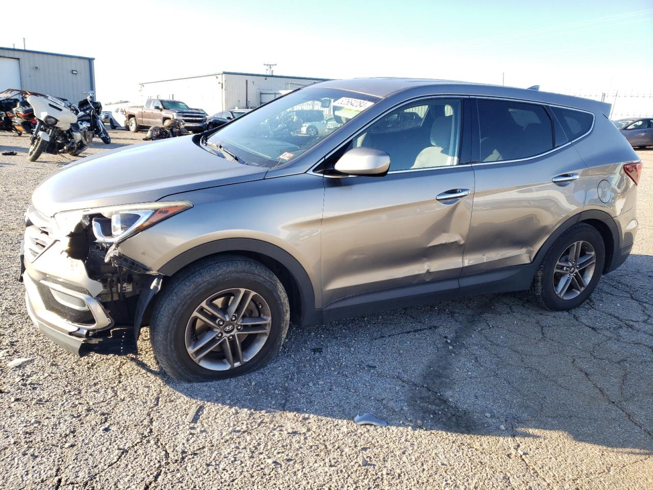 VIN 5NMZTDLB3HH003943 2017 HYUNDAI SANTA FE no.1