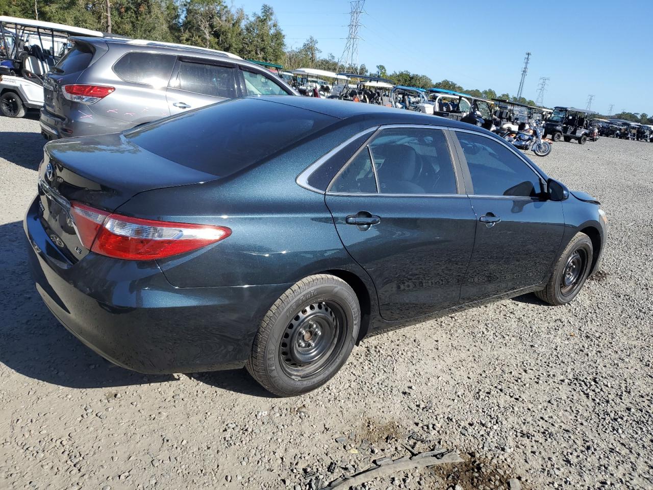 2016 Toyota Camry - Image 3
