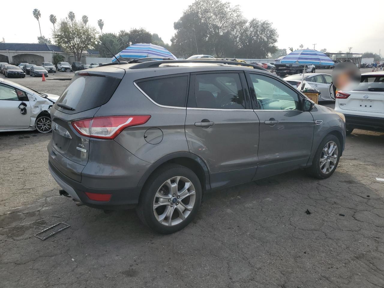 VIN 1FMCU0HX7DUB85225 2013 FORD ESCAPE no.3