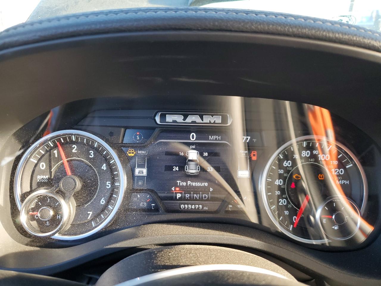 2022 RAM 1500 - Image 9