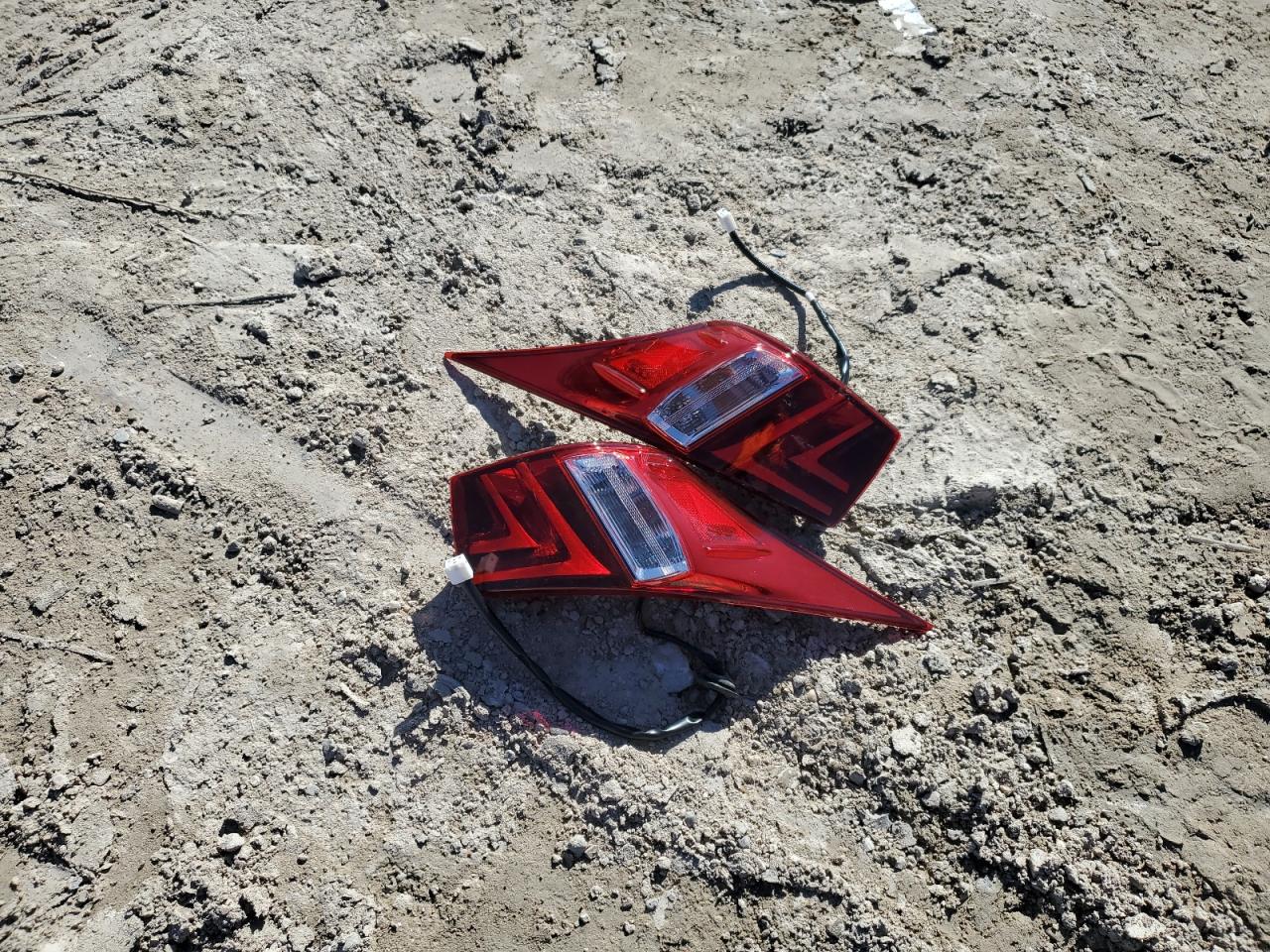 2014 Lexus Is 350 VIN: JTHBE1D22E5004295 Lot: 84750694