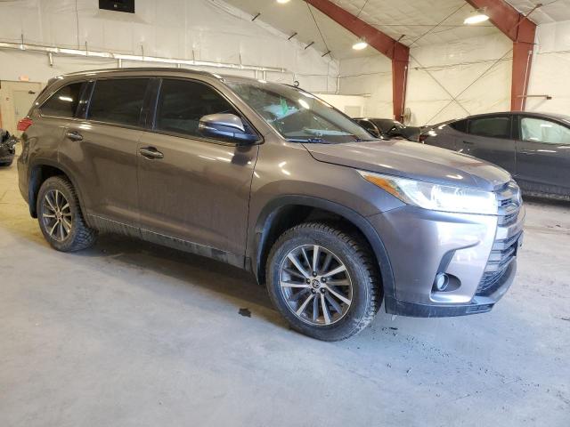  TOYOTA HIGHLANDER 2019 Коричневый