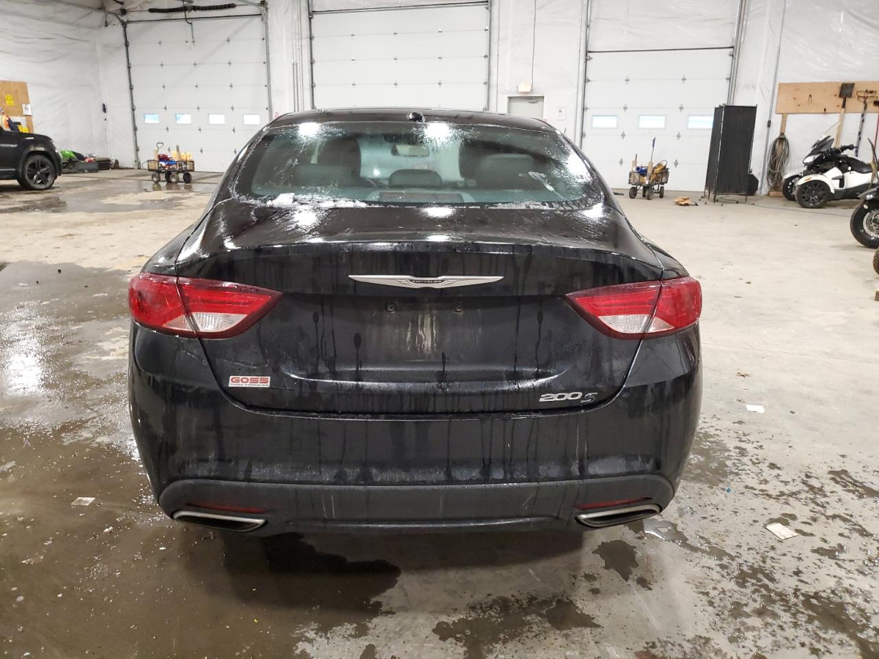 2015 Chrysler 200 - Image 6