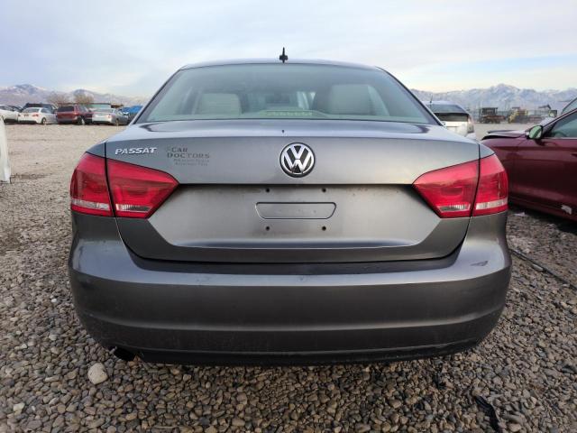  VOLKSWAGEN PASSAT 2014 Szary