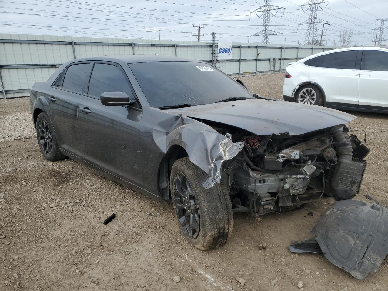 2020 Chrysler 300 - Image 4