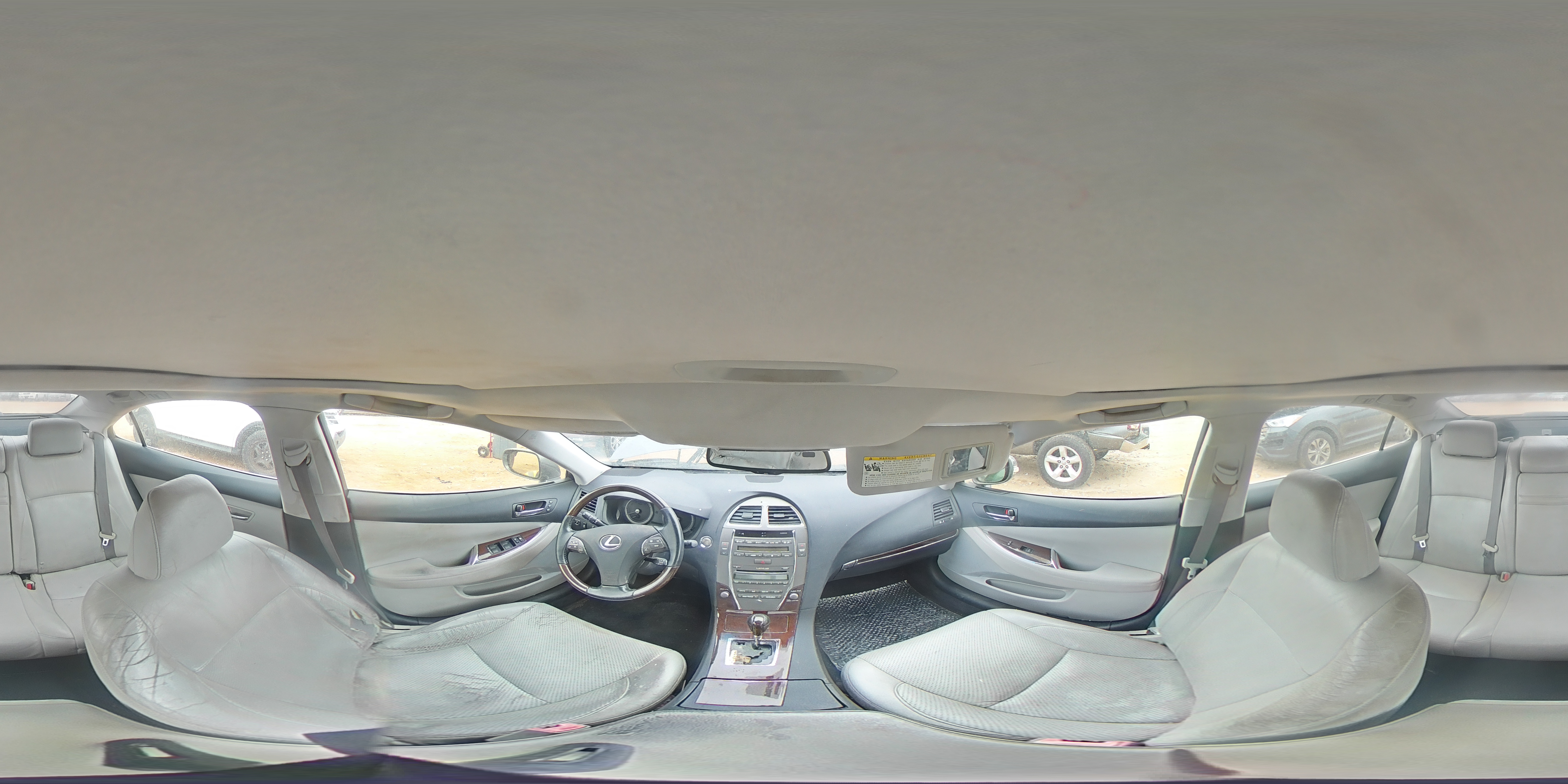 2012 Lexus ES - Image 13