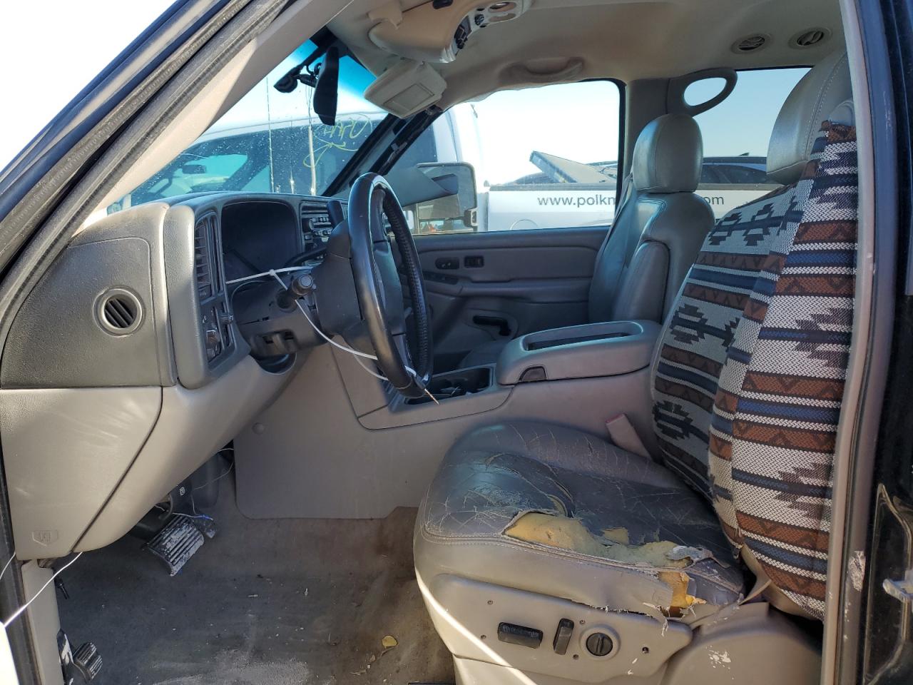 2006 Chevrolet Tahoe - Image 7