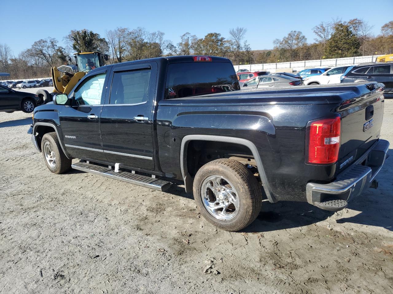2014 GMC Sierra - Image 2