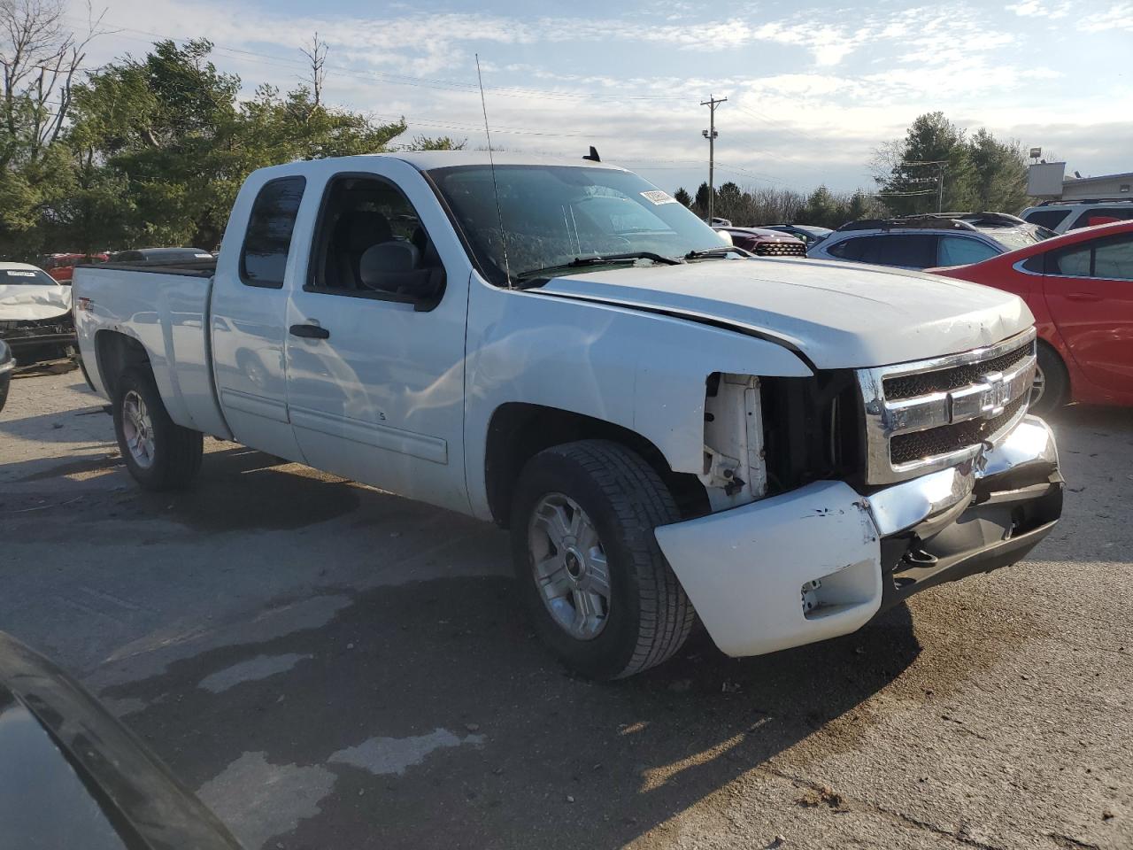 2009 Chevrolet Silverado - Image 4