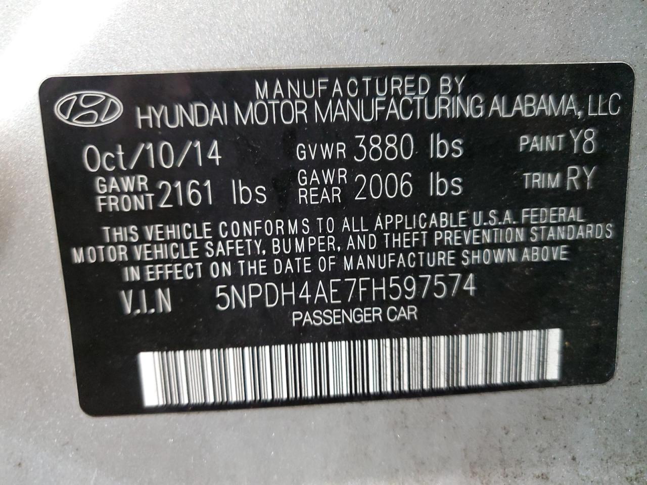2015 Hyundai Elantra - Image 12