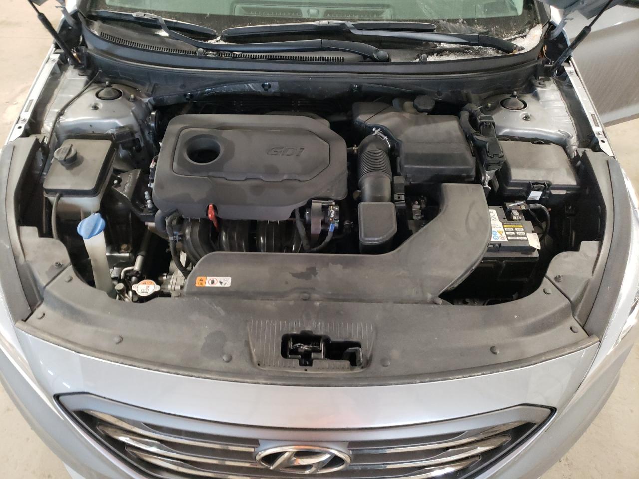 2017 Hyundai Sonata - Image 11