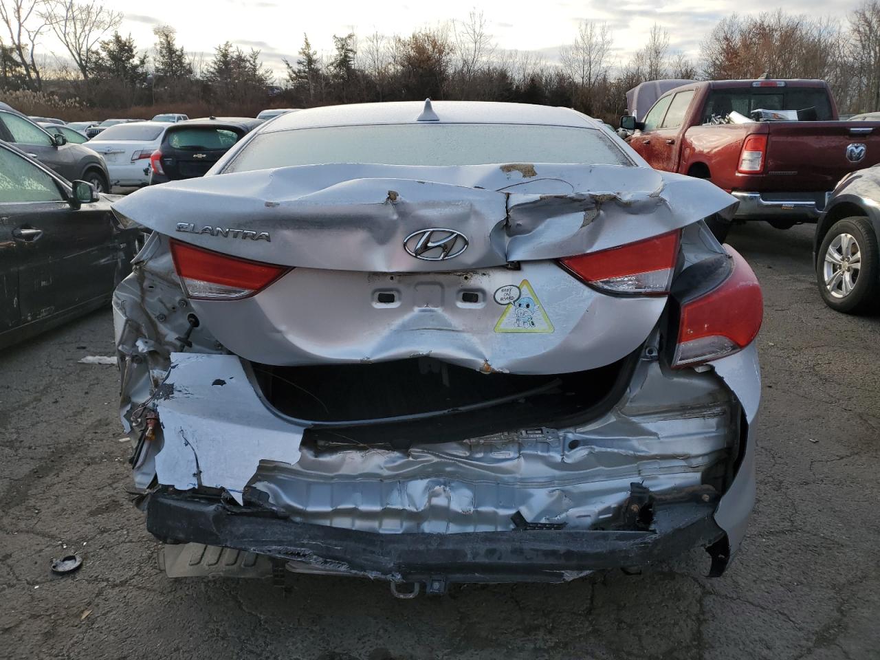 2013 Hyundai Elantra - Image 6
