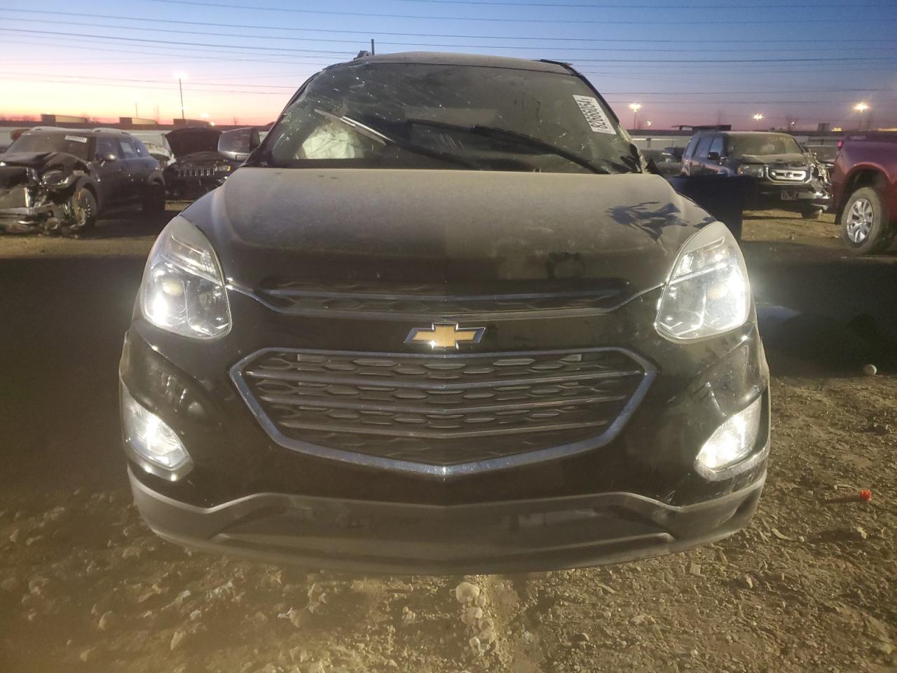 2017 Chevrolet Equinox - Image 5