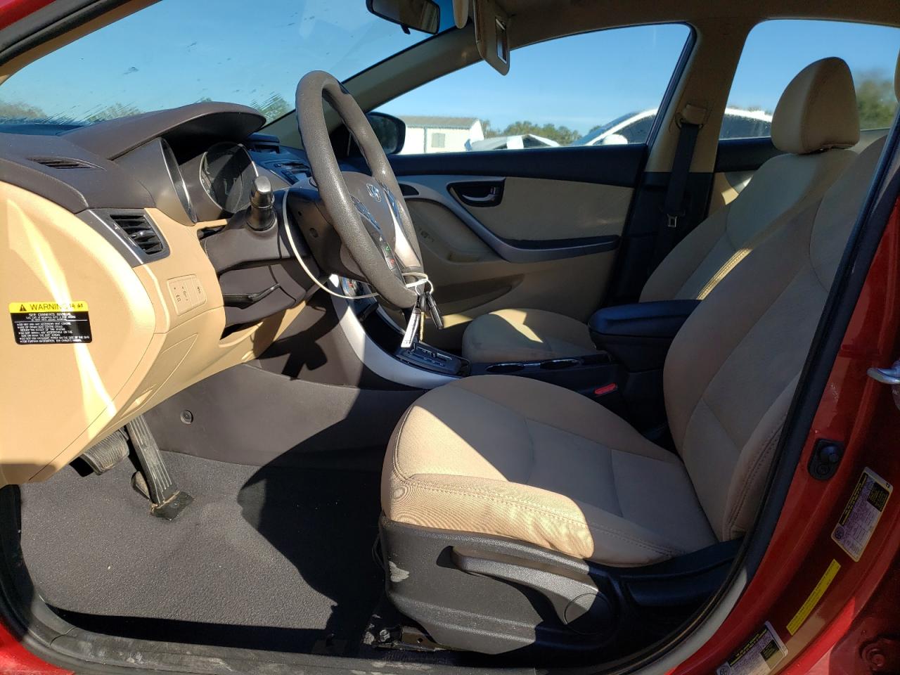 2013 Hyundai Elantra - Image 7