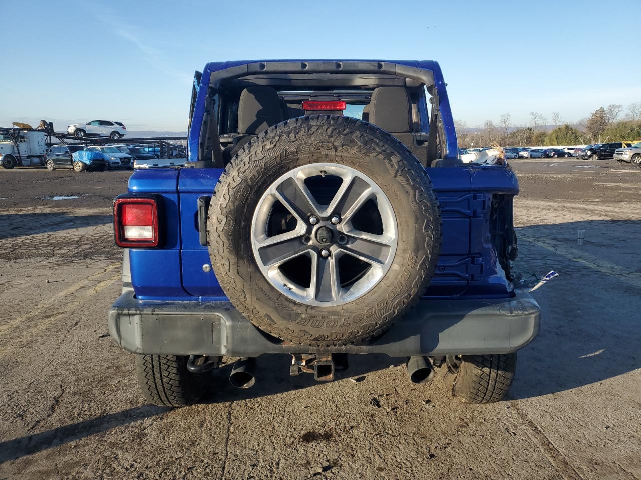 2018 Jeep Wrangler - Image 6