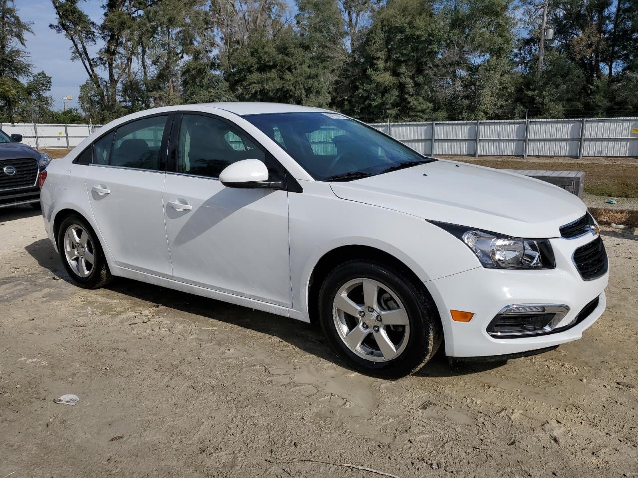 2016 Chevrolet Cruze - Image 4