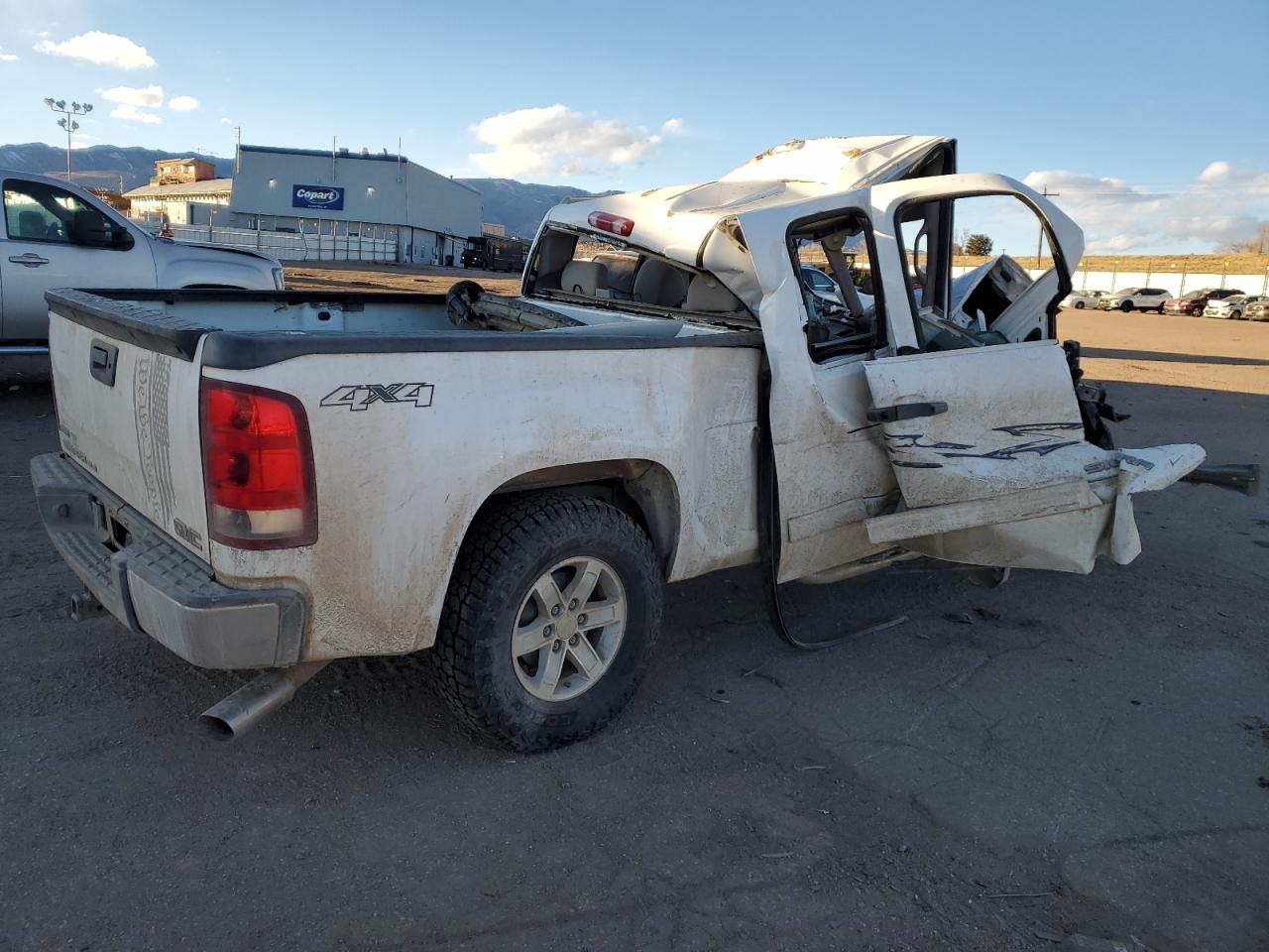 2010 GMC Sierra - Image 3