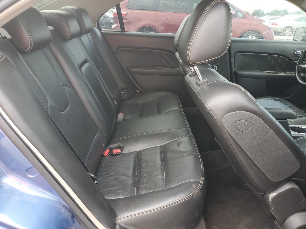 2010 Ford Fusion - Image 10