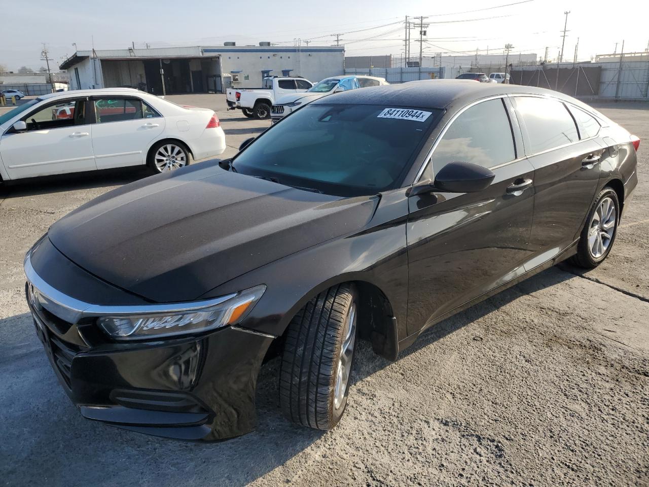 VIN 1HGCV1F13JA027887 2018 HONDA ACCORD no.1