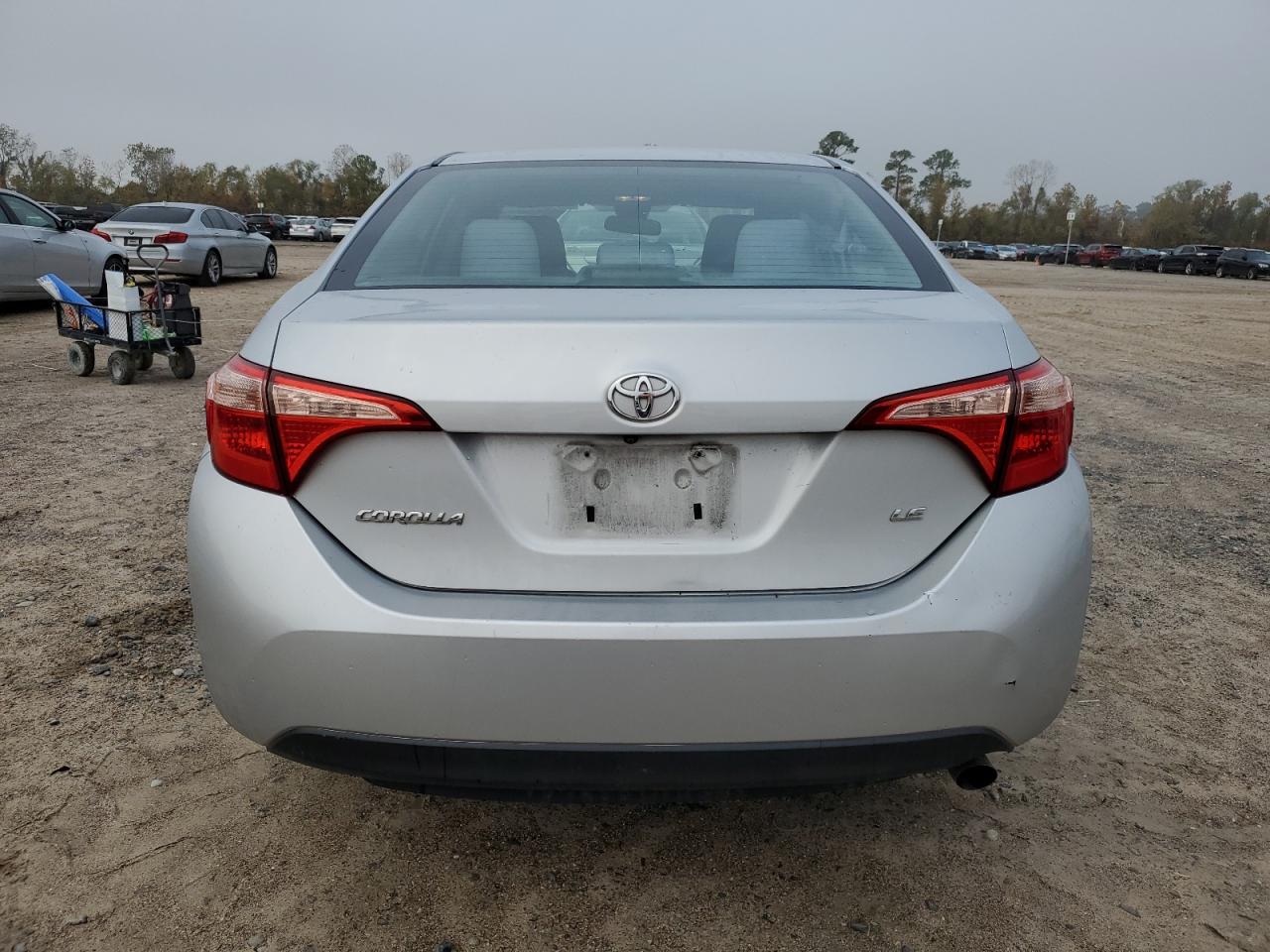 VIN 2T1BURHE7JC984059 2018 TOYOTA COROLLA no.6