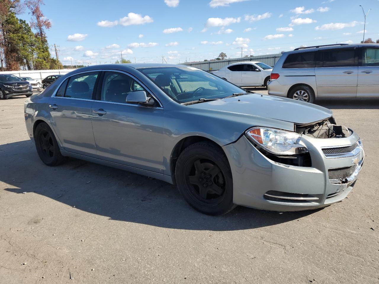 2009 Chevrolet Malibu - Image 4