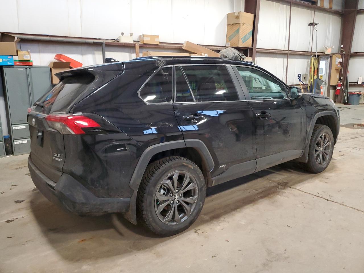2024 Toyota RAV 4 - Image 3