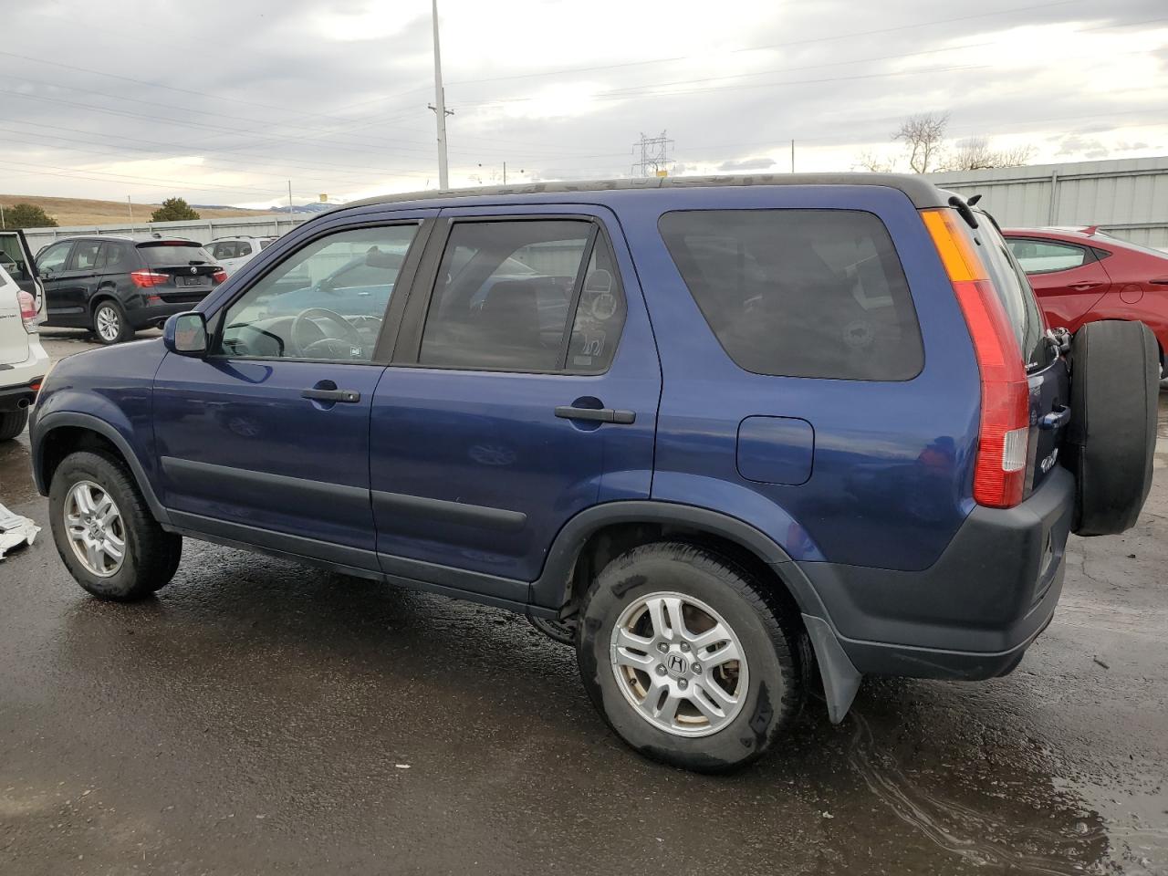 2004 Honda CR-V - Image 2