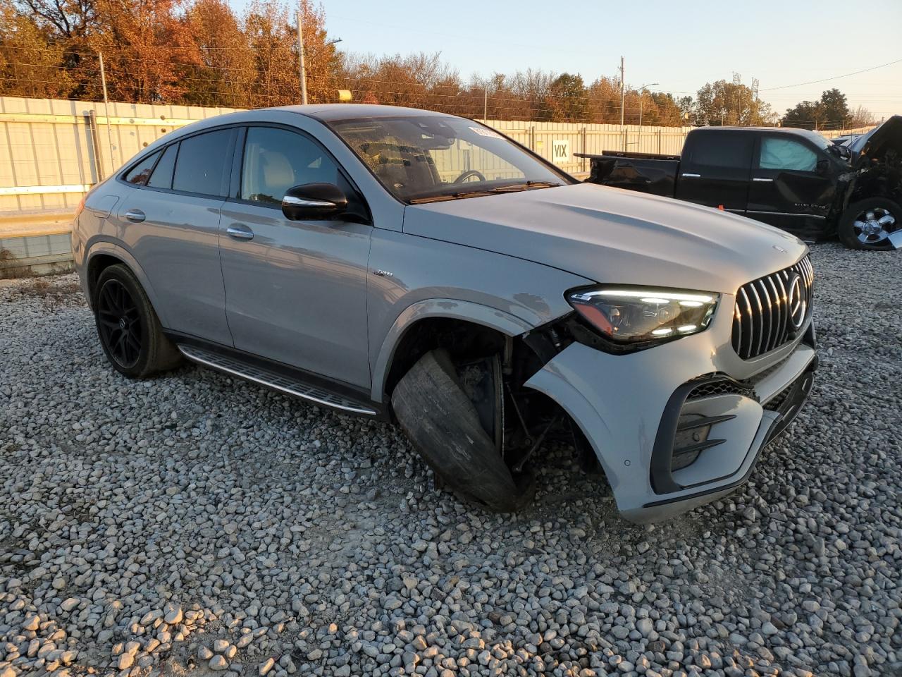 2024 Mercedes-Benz GLE - Image 4