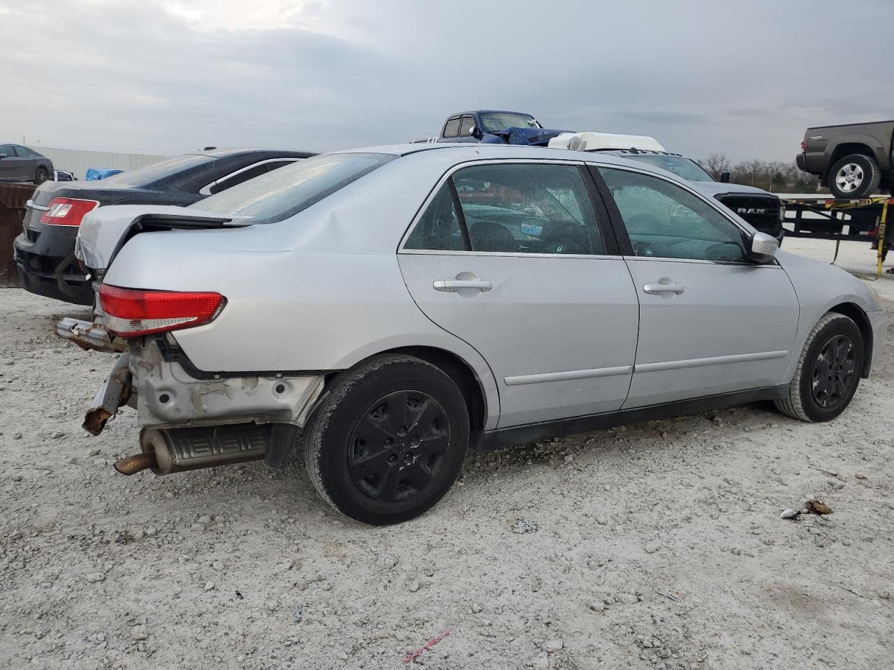2004 Honda Accord - Image 3