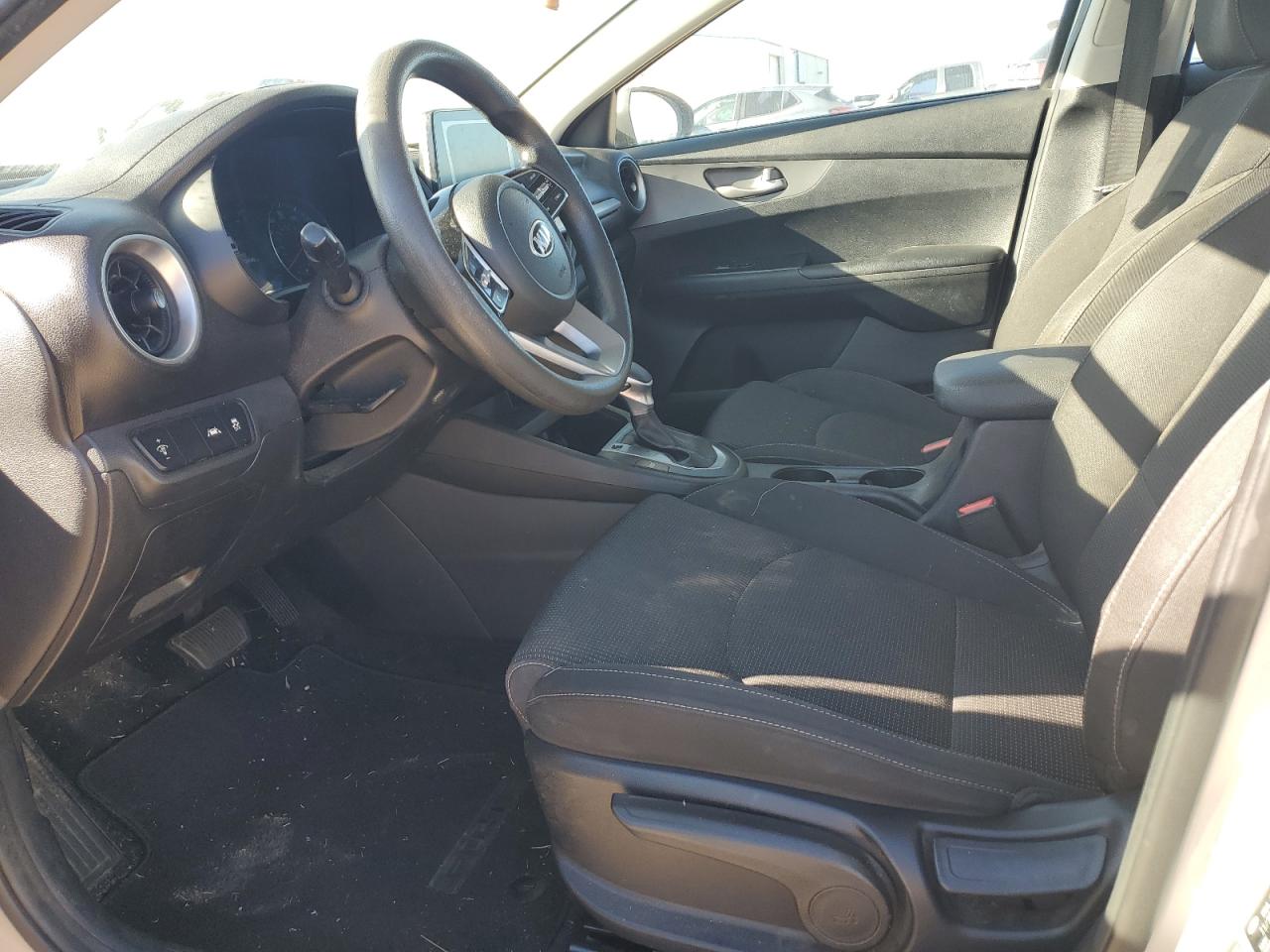 2019 Kia Forte - Image 7