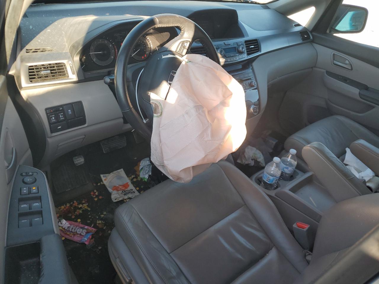 2012 Honda Odyssey - Image 8