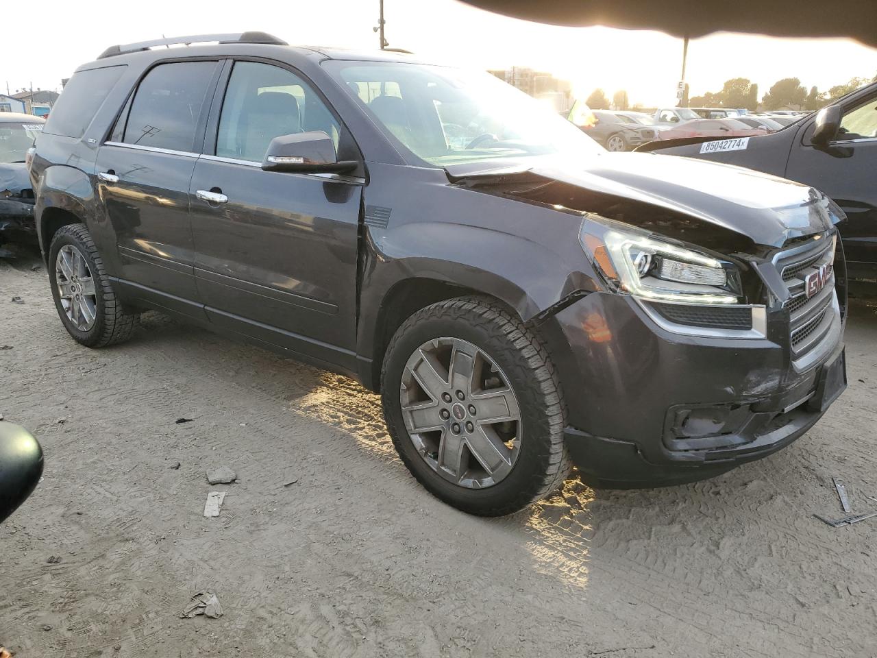 VIN 1GKKRSKD8HJ142522 2017 GMC ACADIA no.4