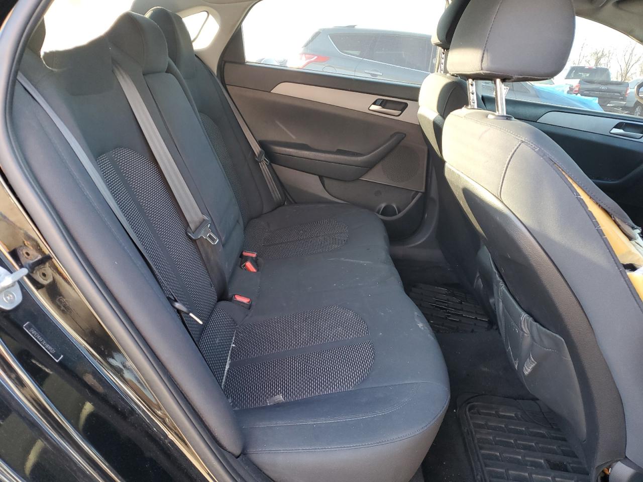 2019 Hyundai Sonata - Image 11