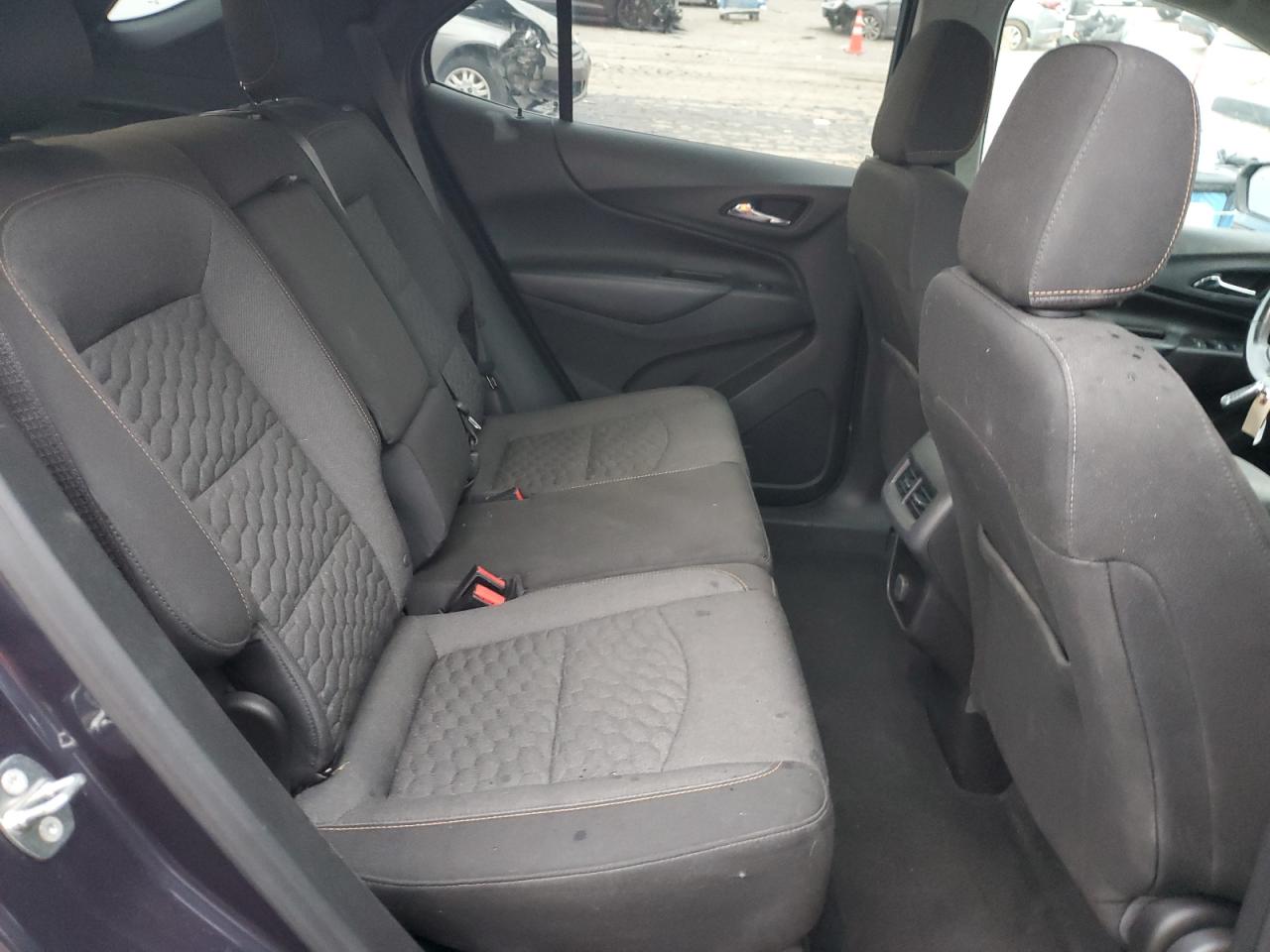 2018 Chevrolet Equinox - Image 11