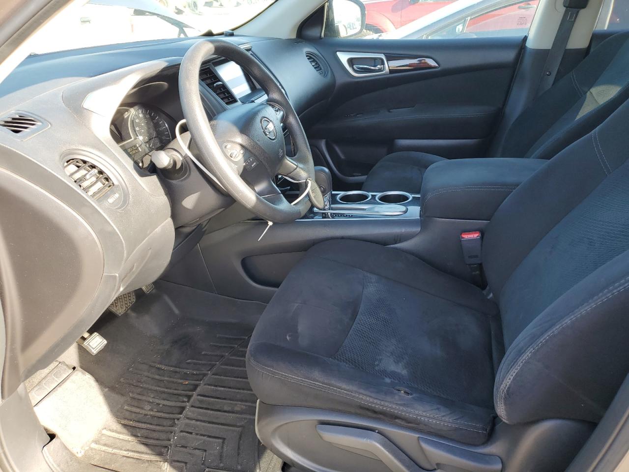 2014 Nissan Pathfinder - Image 7