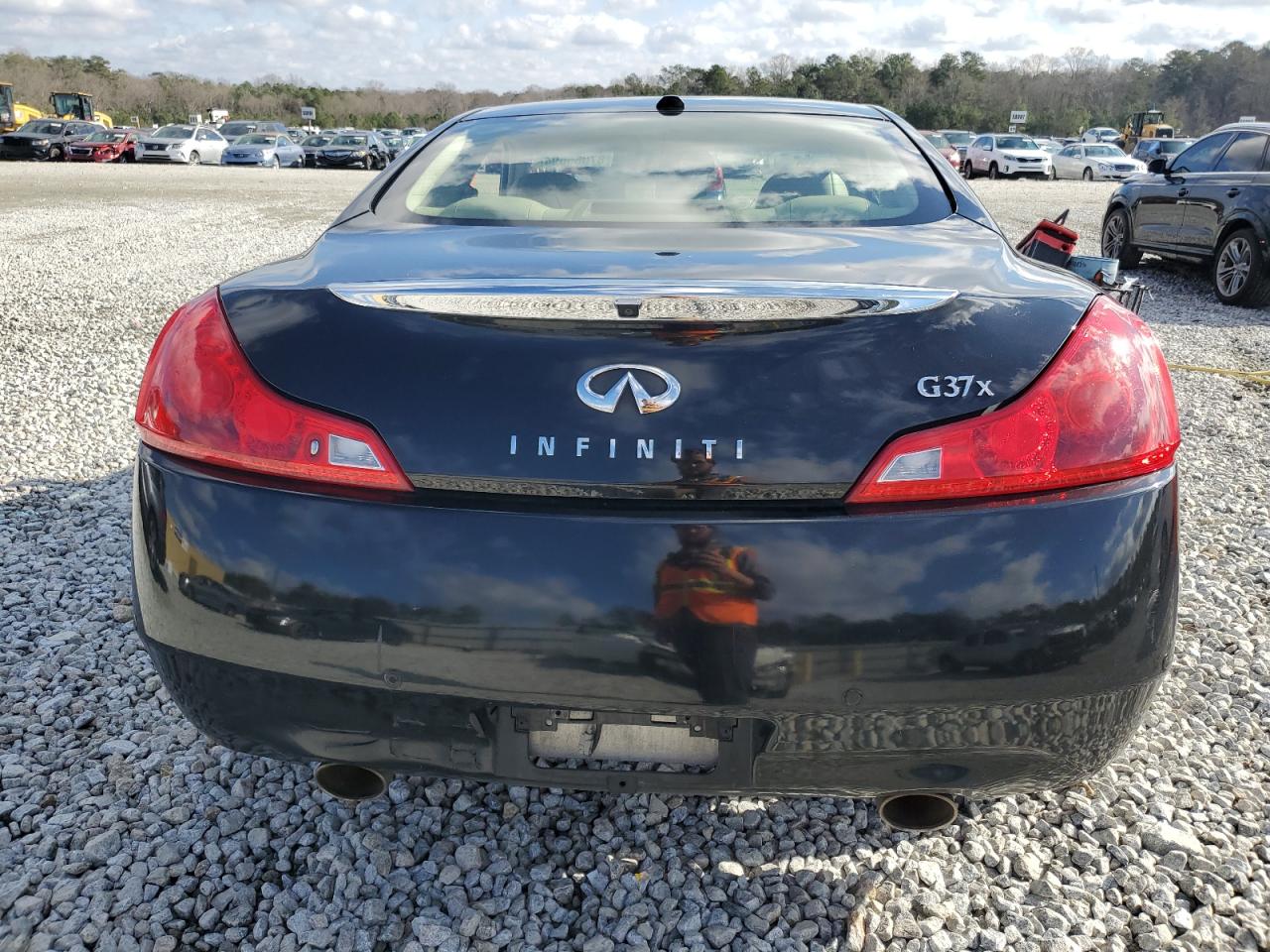 2012 Infiniti G - Image 6