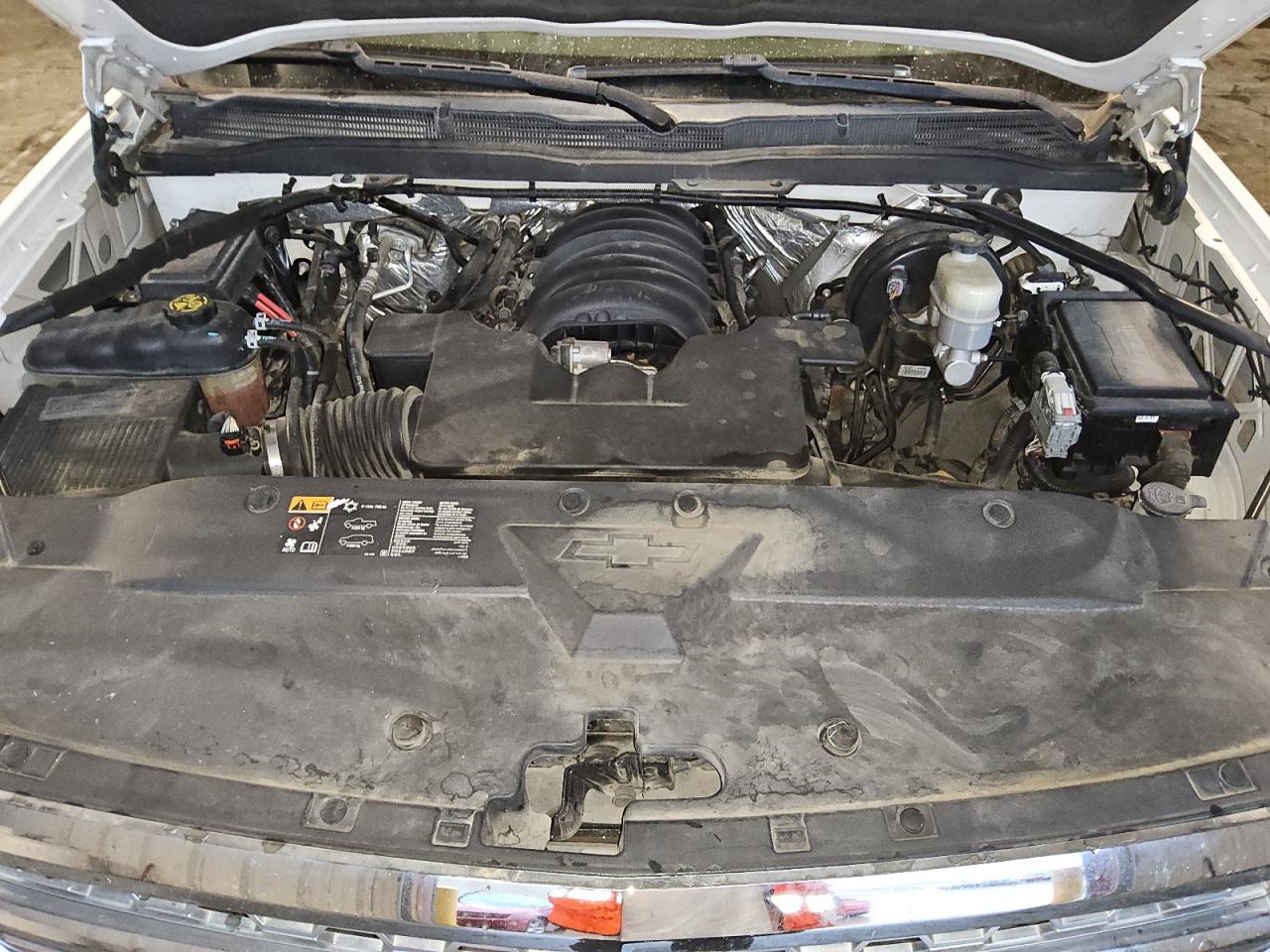 2015 Chevrolet Silverado - Image 11