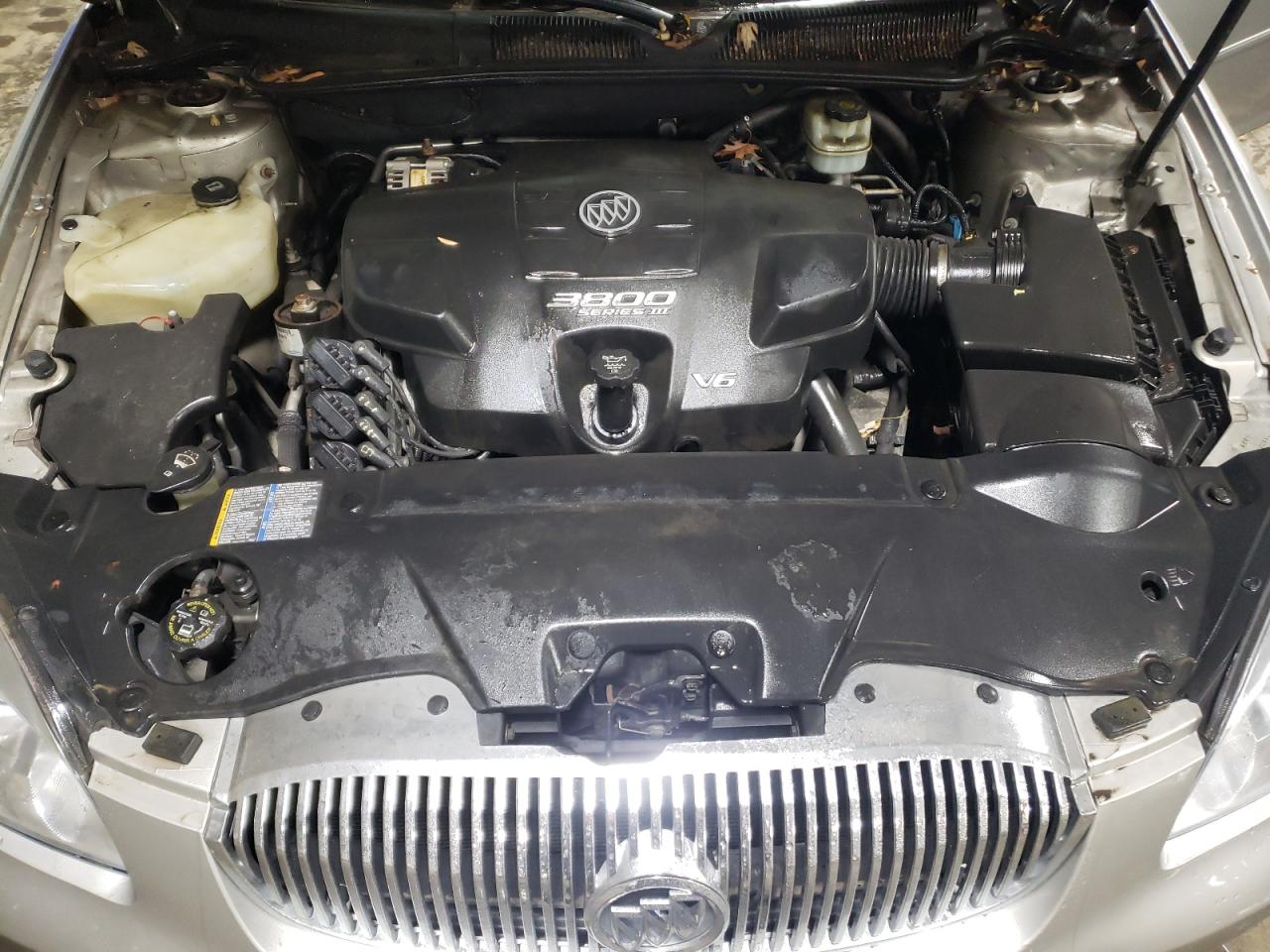 2008 Buick Lucerne - Image 11